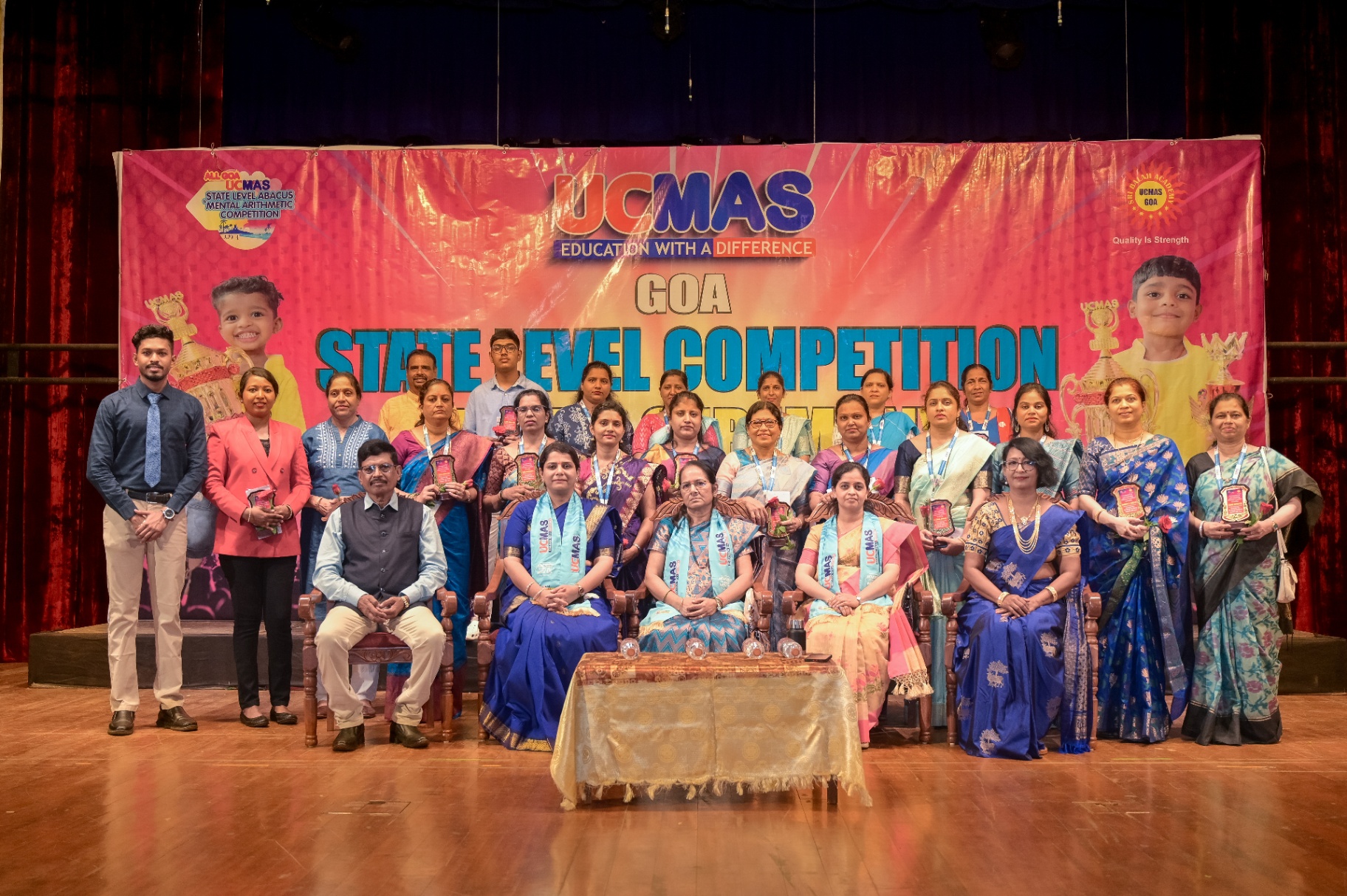 UCMAS Goa team and dignitaries at the state-level competition